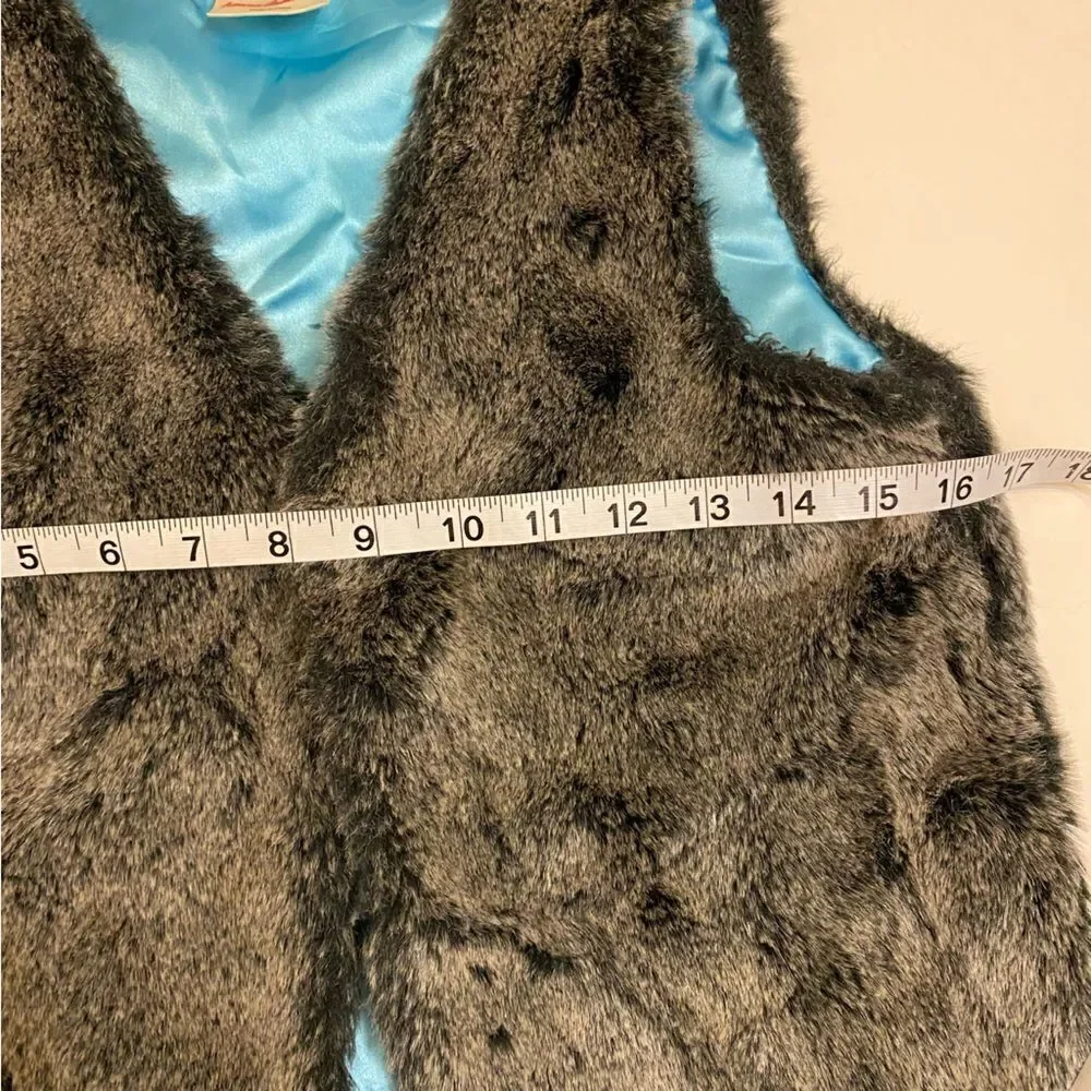 Hanna Andersson Faux Fur dark brown Vest blue liner 150 size 12